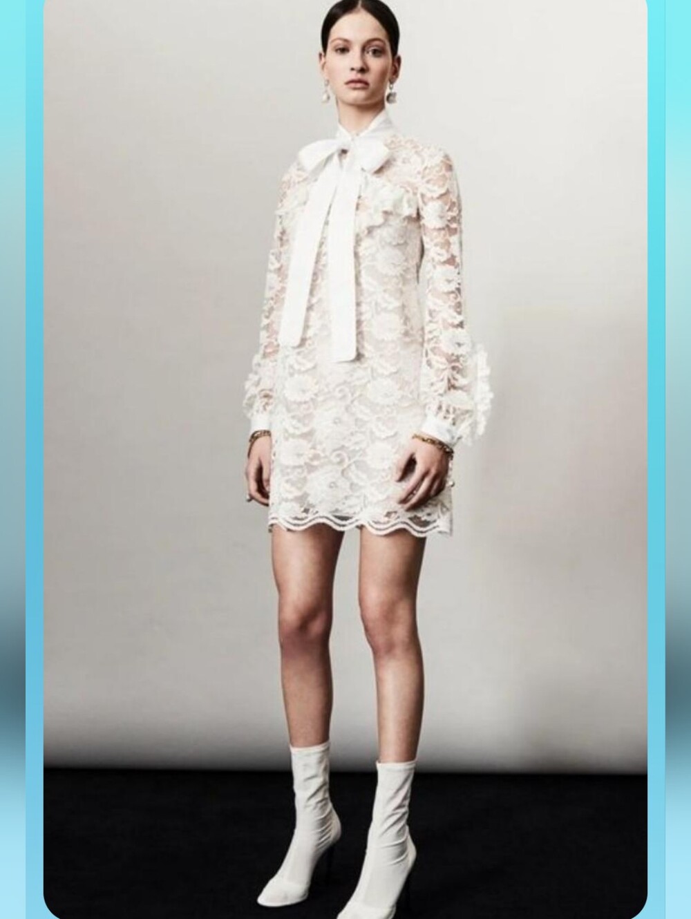 Francesco Scognamiglio Pre-Fall 2017 white floral lace neck-tie bow mini dress 6